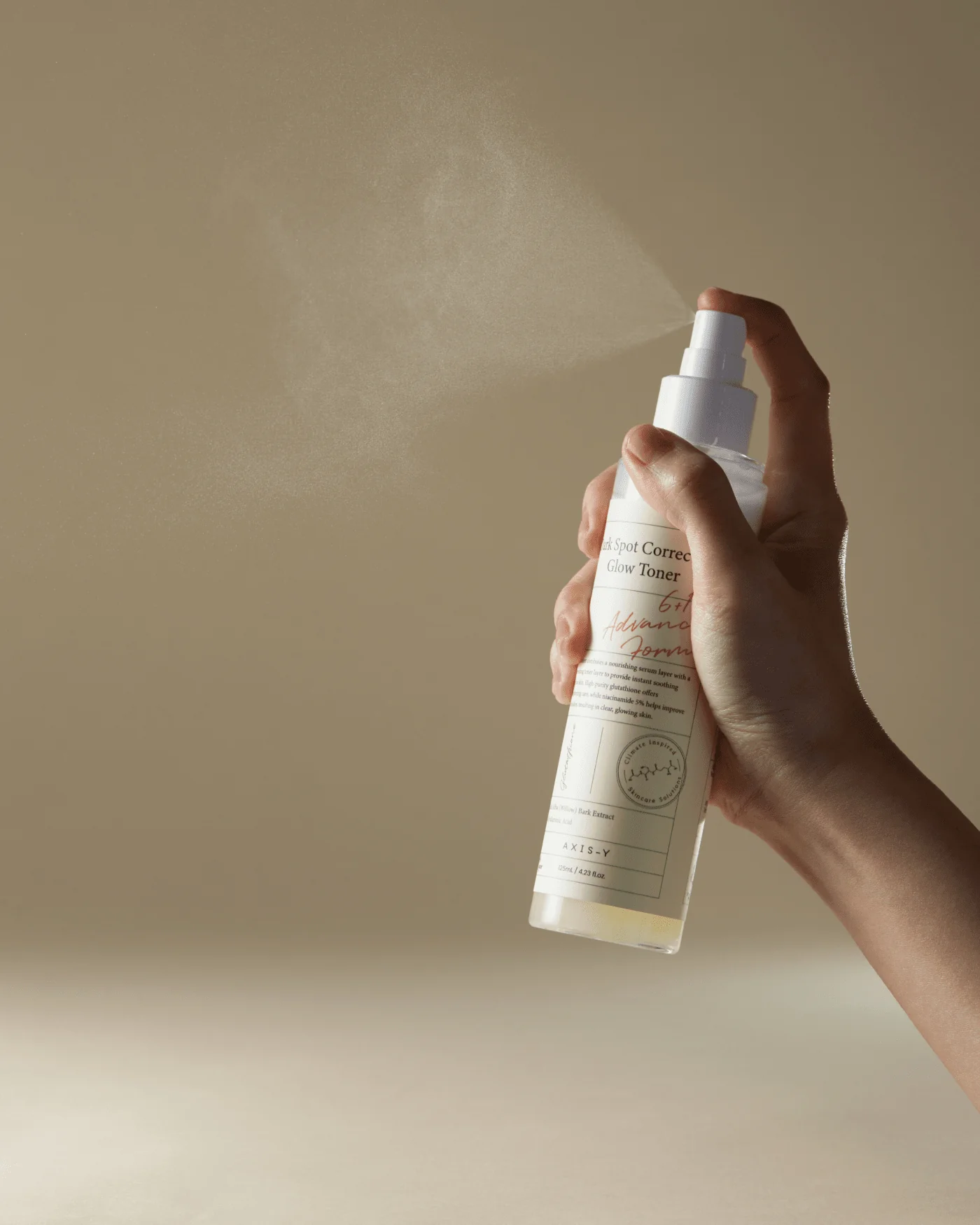 Dark Spot Correcting Glow Toner - Image 2