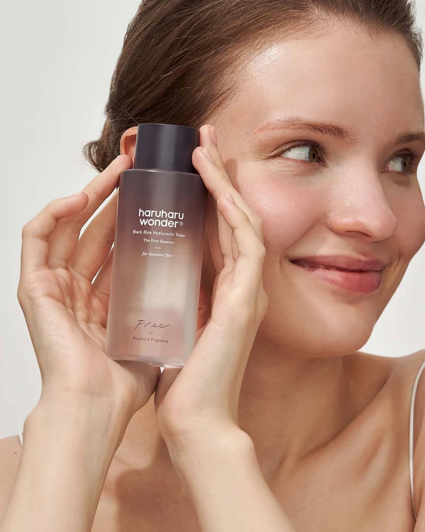 Black Rice Hyaluronic Toner For Sensitive Skin - Image 7