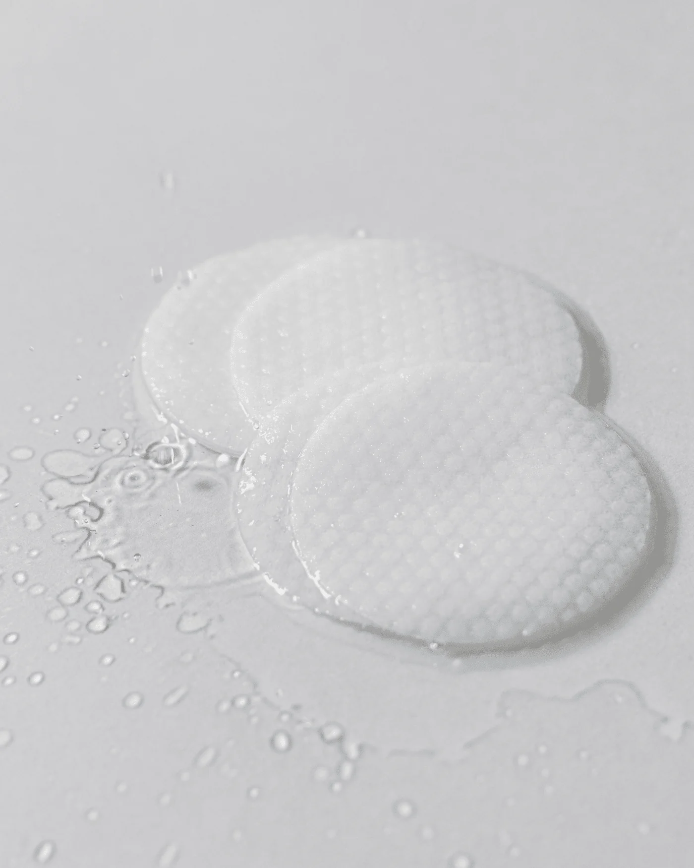 Ji Woo Gae Heartleaf BHA Peeling Pad - Image 3