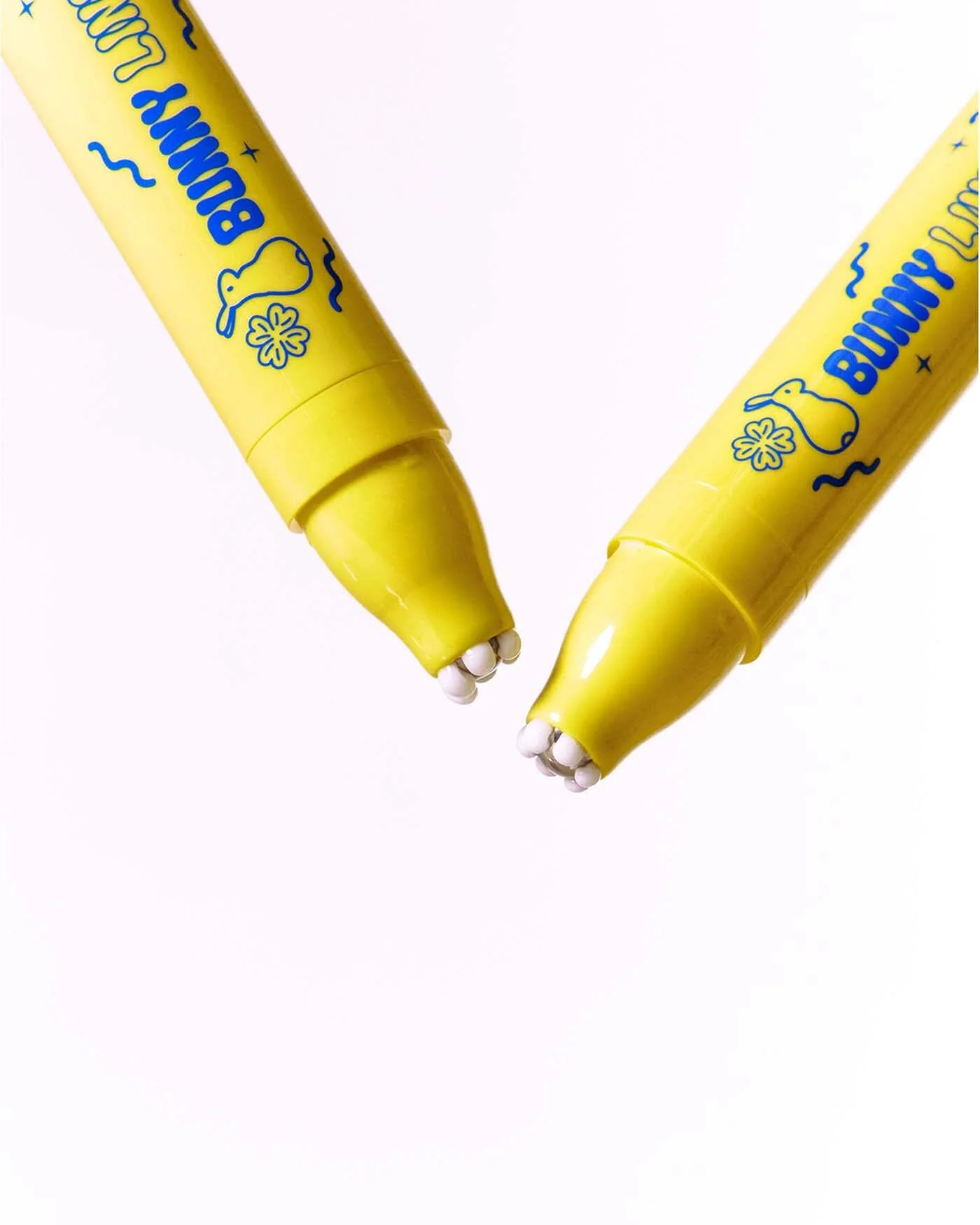 Bunny Line Smoother Eye Cream Roller - Image 12