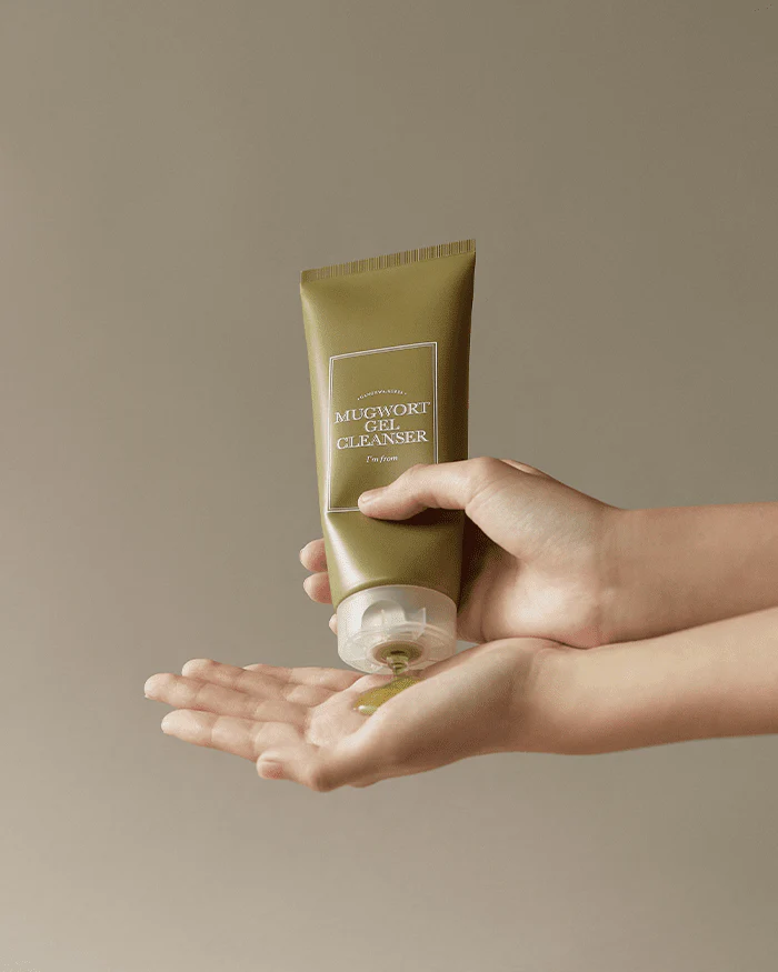 Mugwort Gel Cleanser - Image 3