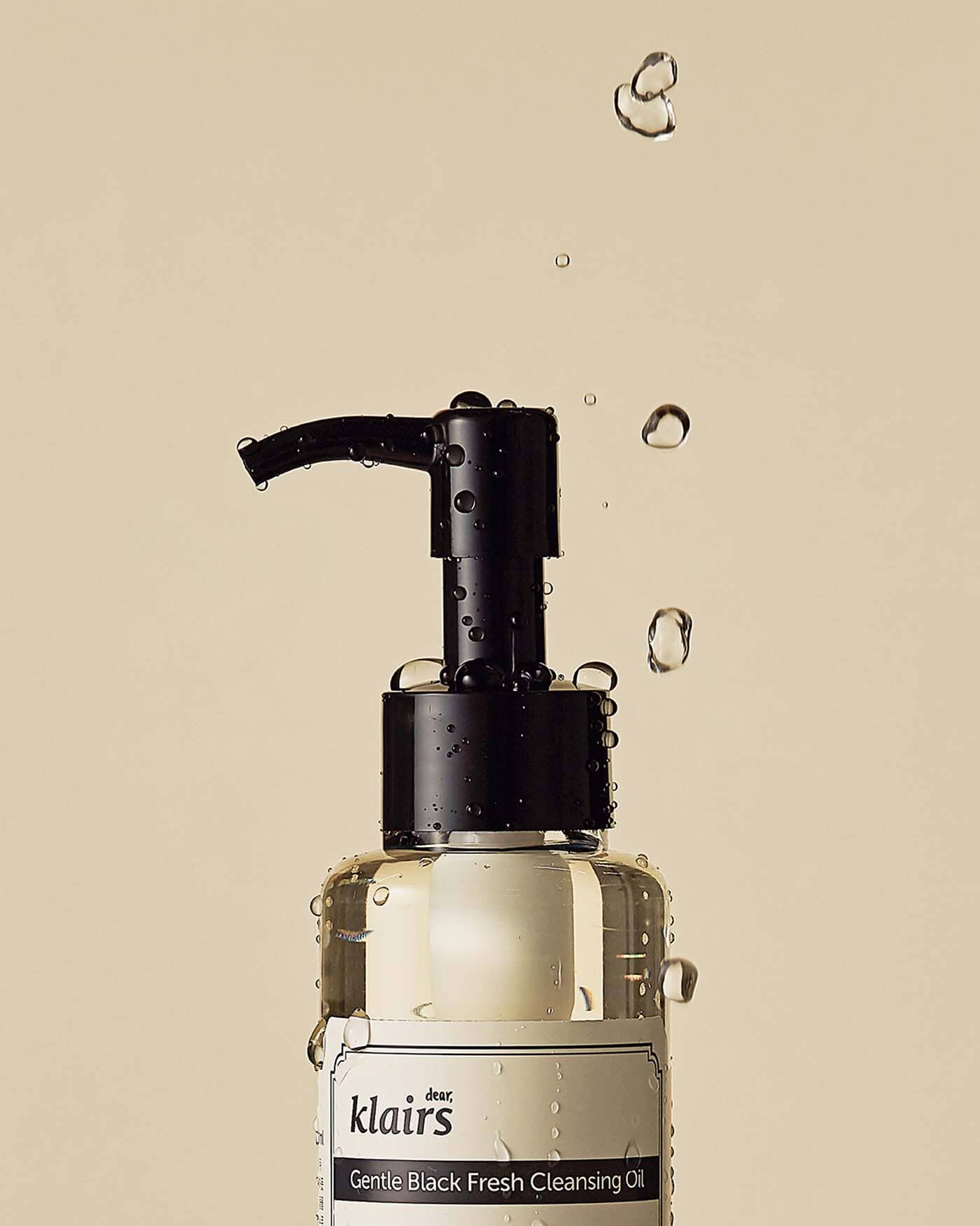 Gentle Black Fresh Cleansing Oil - Image 5