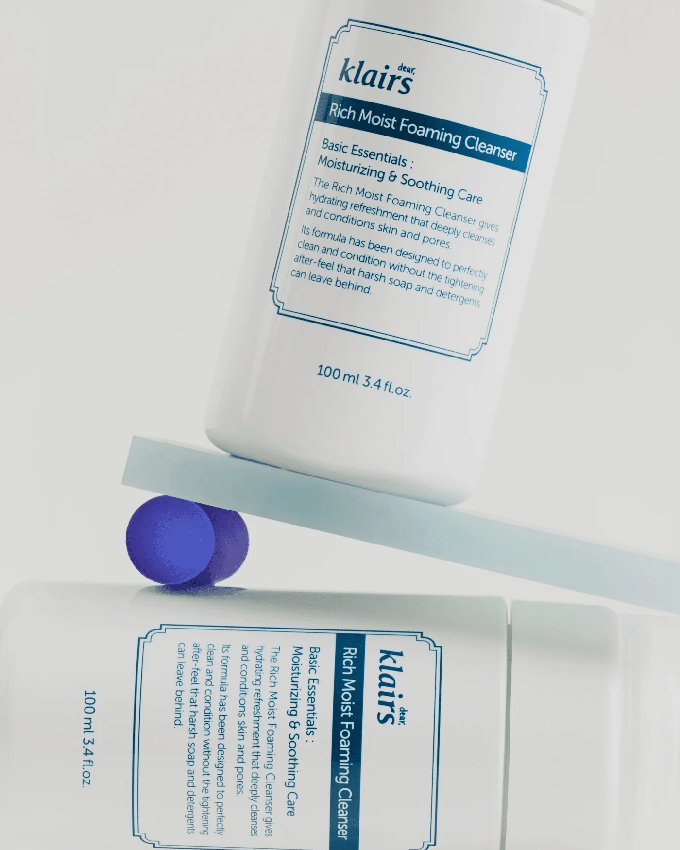 Rich Moist Foaming Cleanser - Image 3