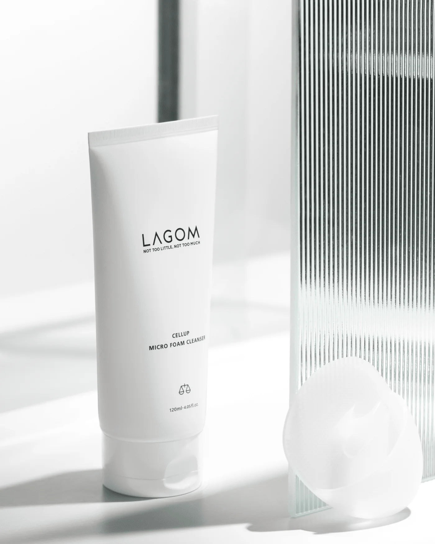 Cellup Micro Foam Cleanser - Image 4