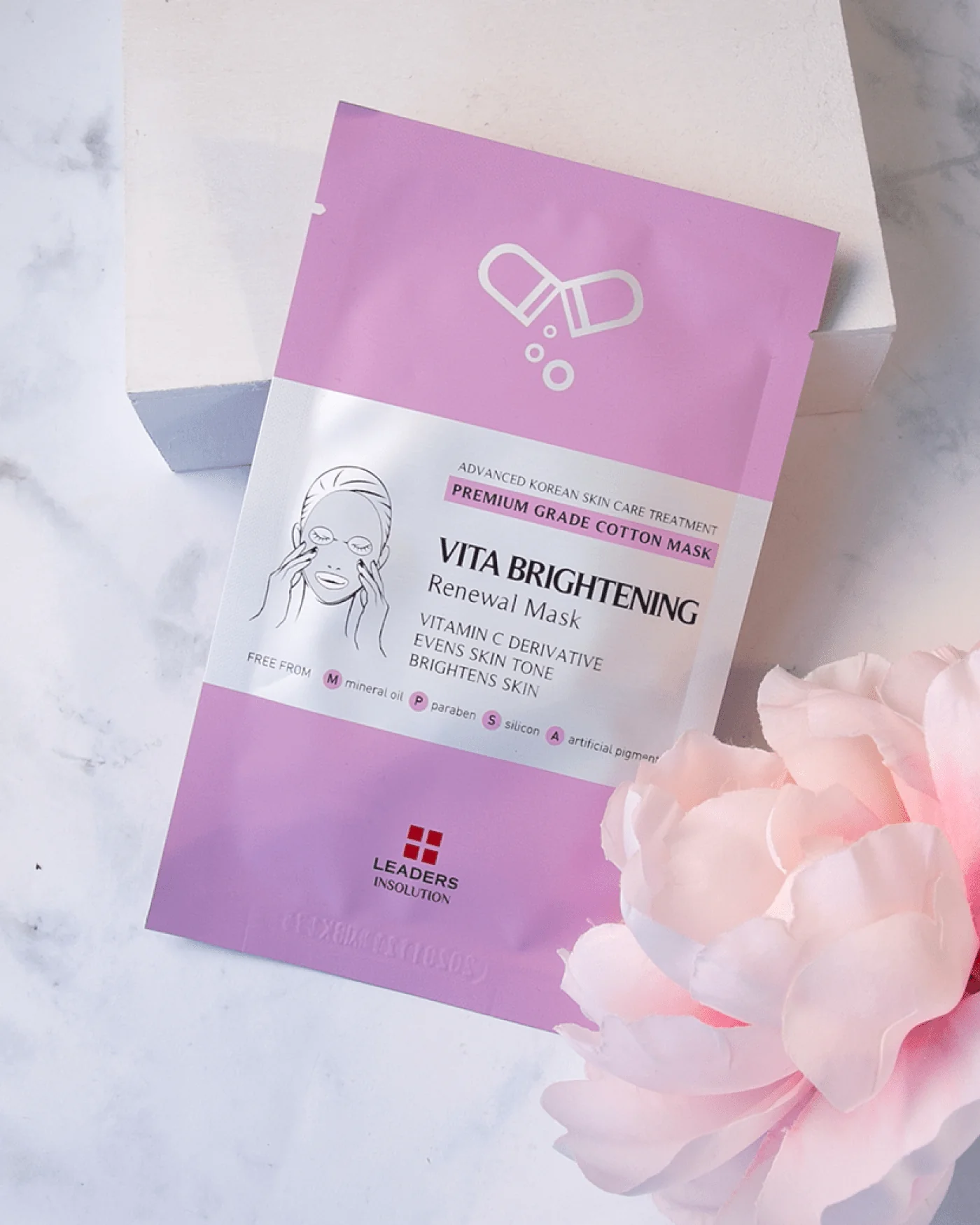 Vita Brightening Skin Renewal Mask - Image 4
