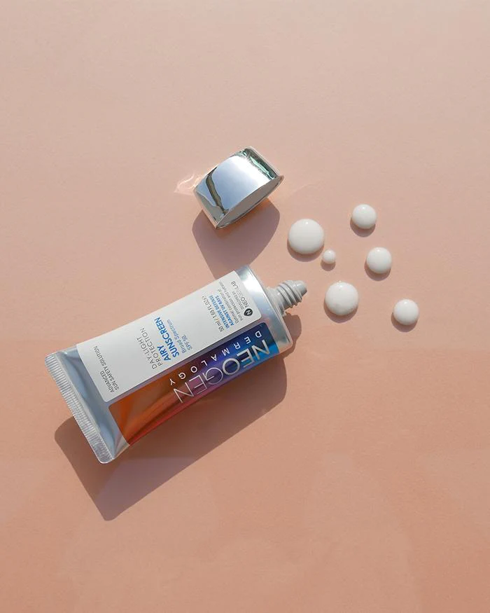 Day-Light Protection Airy Sunscreen - Image 2