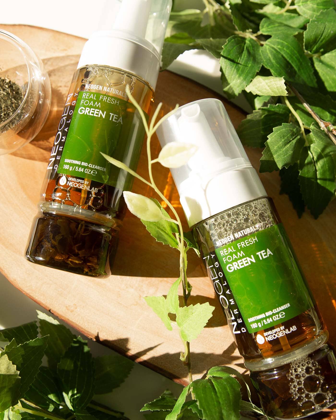 Green Tea Real Fresh Foam Cleanser - Image 4
