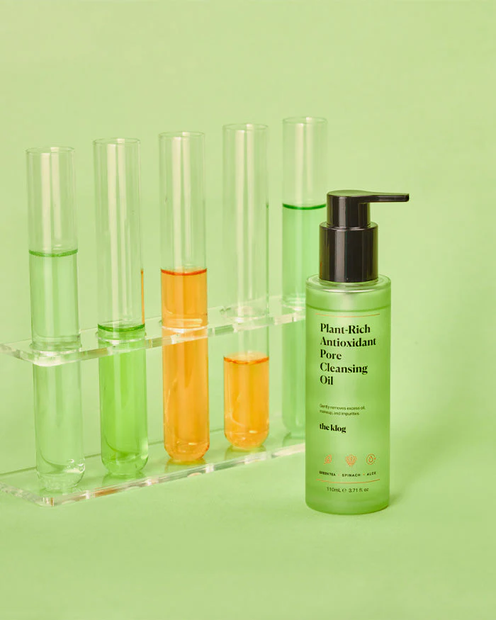 Plant-Rich Antioxidant Pore Cleansing Oil - Image 4