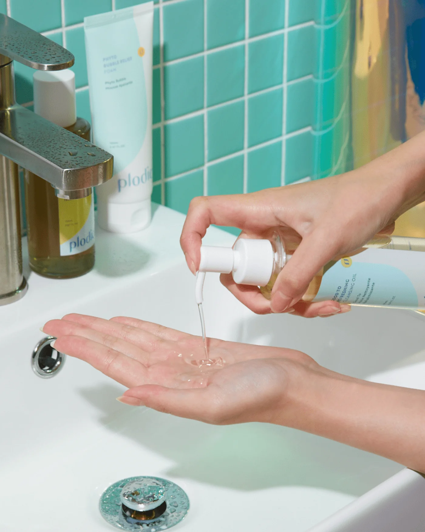 Good To Refreshing Cleansing Oil - Image 4