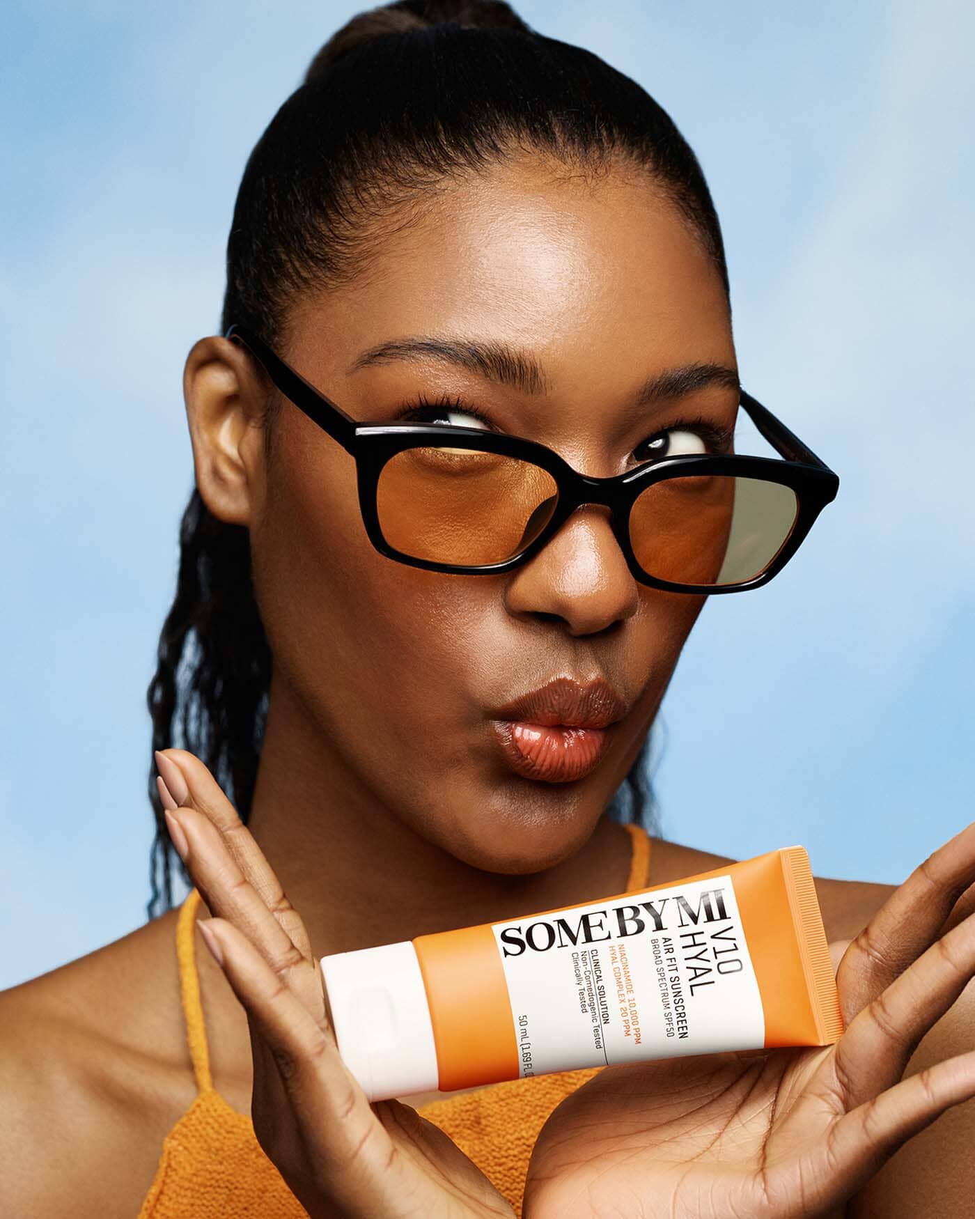 V10 Hyal Airfit Sunscreen Broad Spectrum SPF50 - Image 5