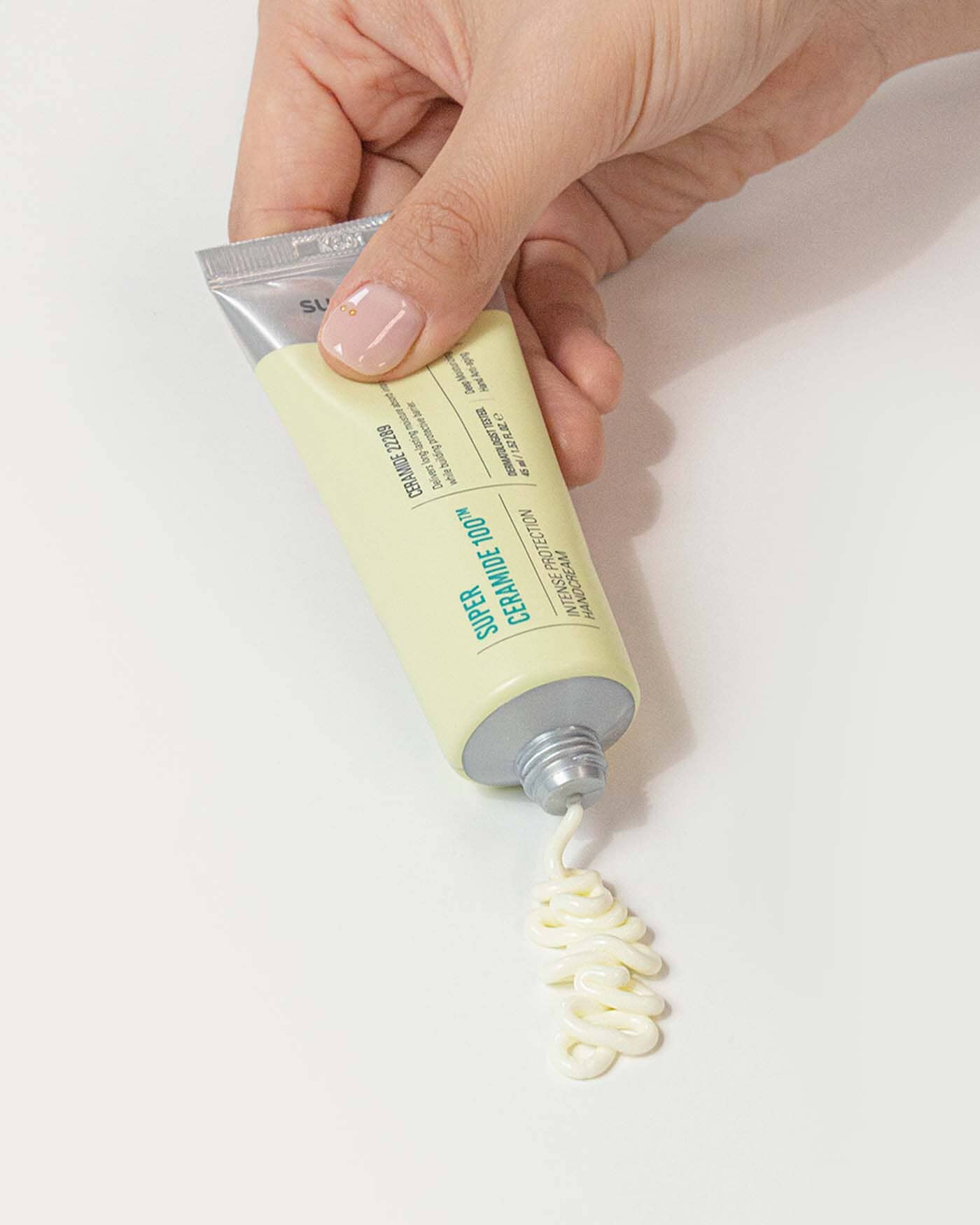 Super Ceramide 100 Intense Protection Hand Cream - Image 4