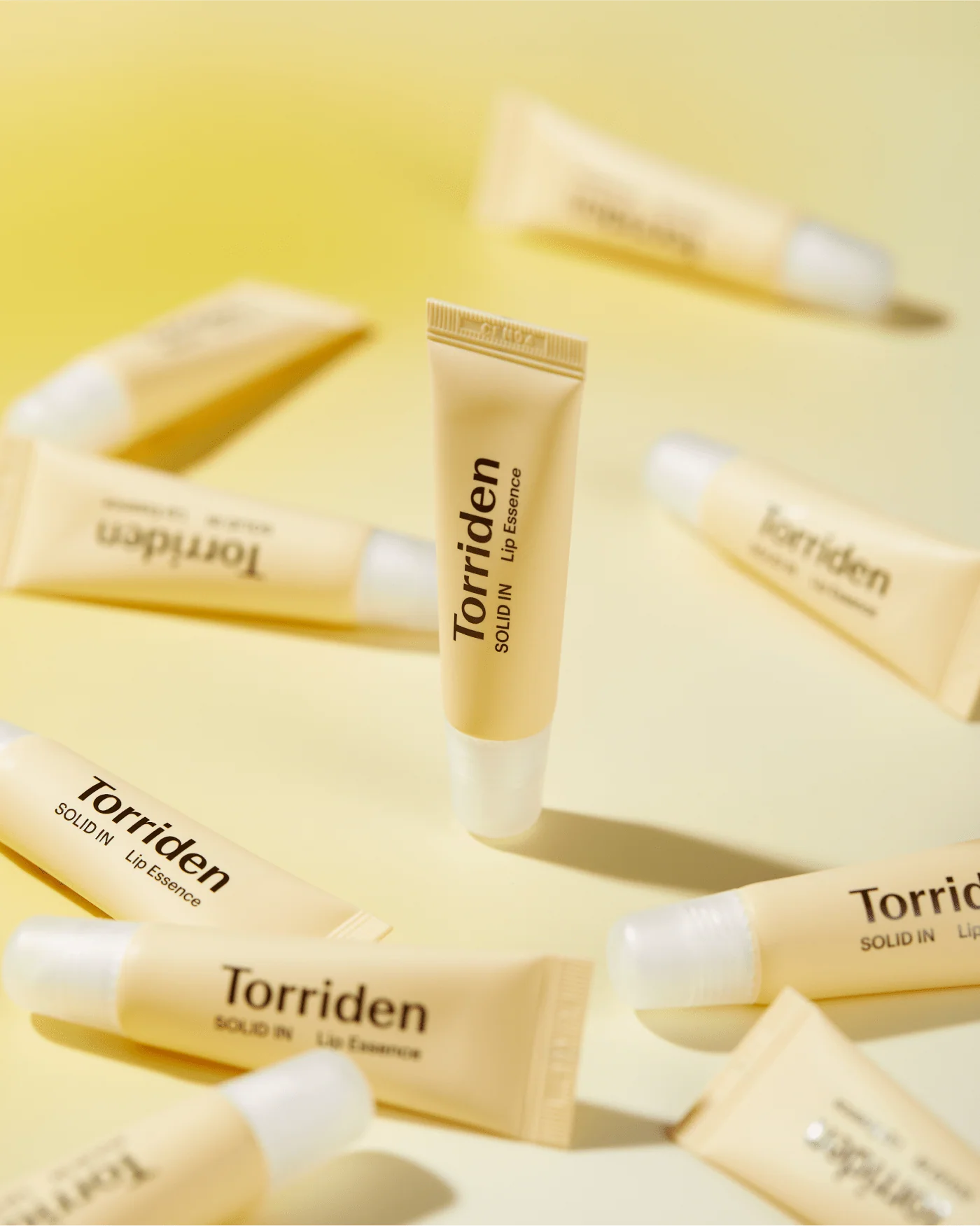 Solid In Lip Essence - Image 9
